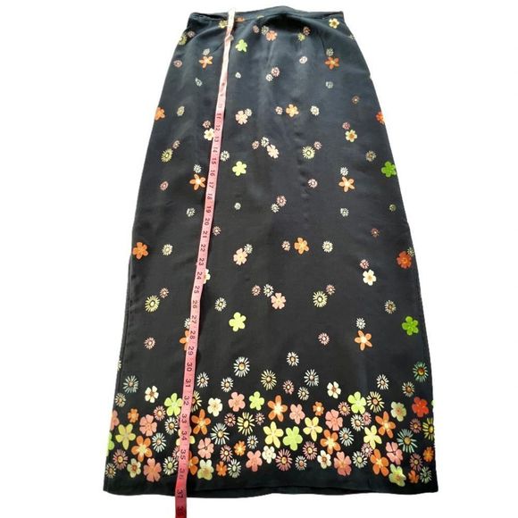🌟VINTAGE🌟 Christopher&Banks Maxi Skirt with Side Slits And 60's Retro Flowers - Picture 12 of 16